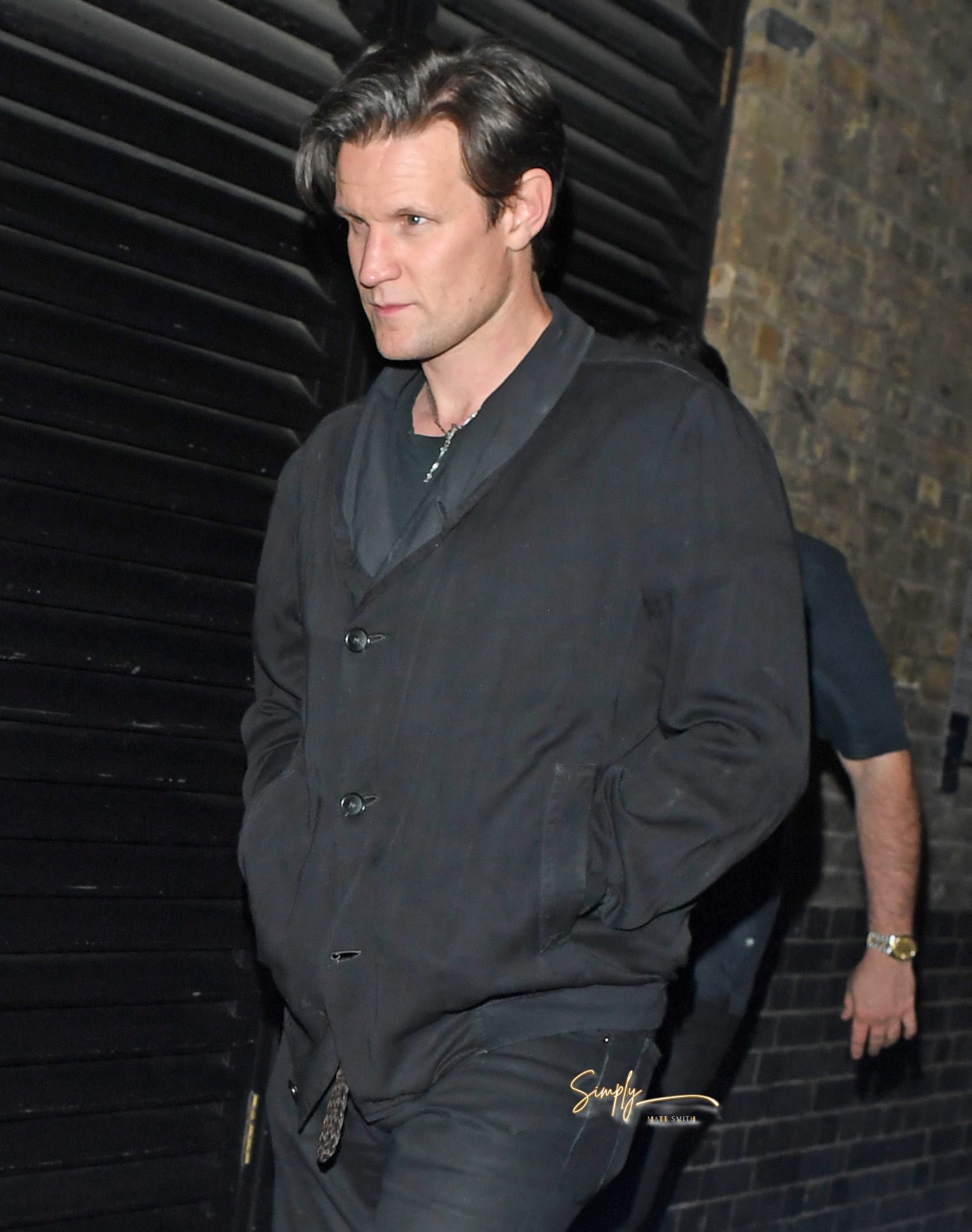 213_28529.jpg 213_28529.jpg